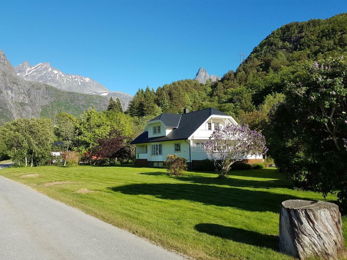 Nora Gard Åndalsnes Exterior foto