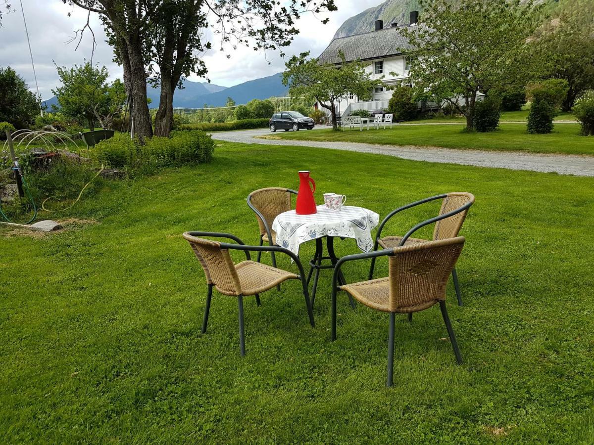 Nora Gard Åndalsnes Exterior foto